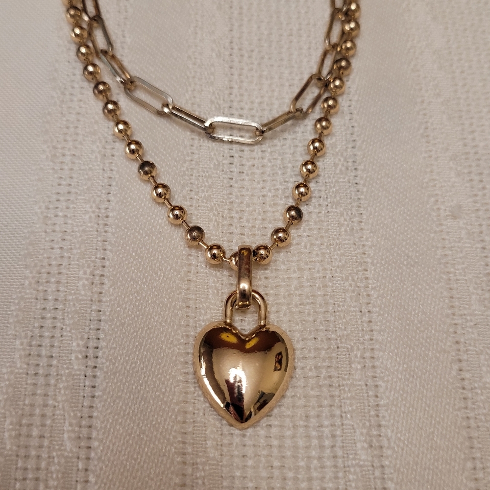 Heart Pendant Necklace With Double Gold Toned Chains NWOT